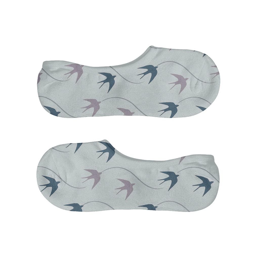 Swallow Tail Streamers On Pastel Sky breathable no-show socks