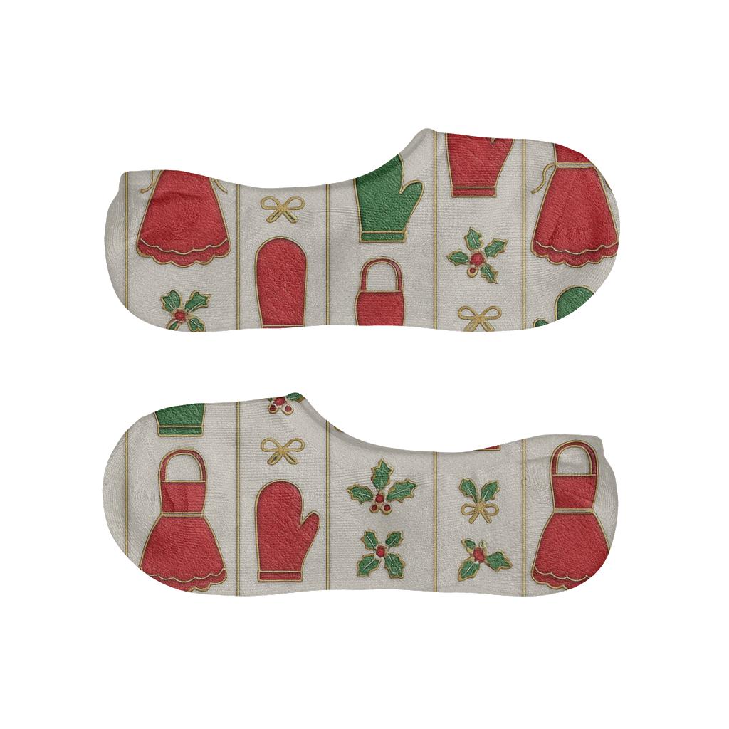 Apron And Mittens Stripe Mrs Claus Classic designer printed no-show socks
