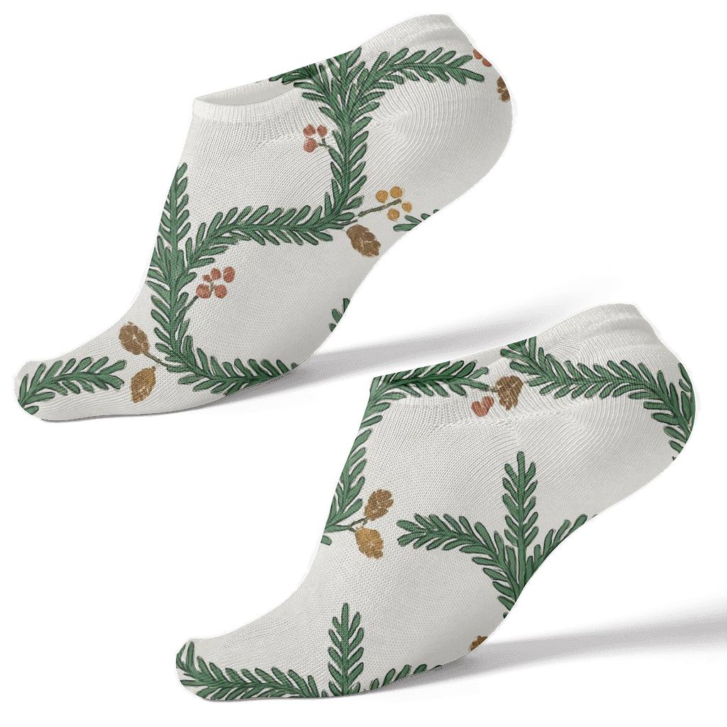 Starlit Garland Grid with Evergreen branches Motif Ankle Length Socks