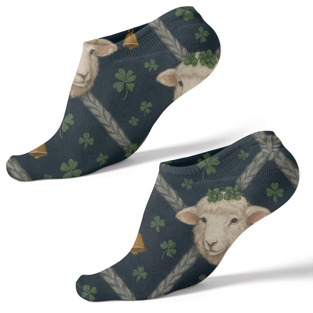 Sheep-Crowned Clover Lattice Night stylish athletic ankle socks