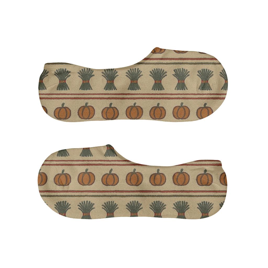 Harvest Barn Stripe With Pumpkins And Wheat personalized no-show socks