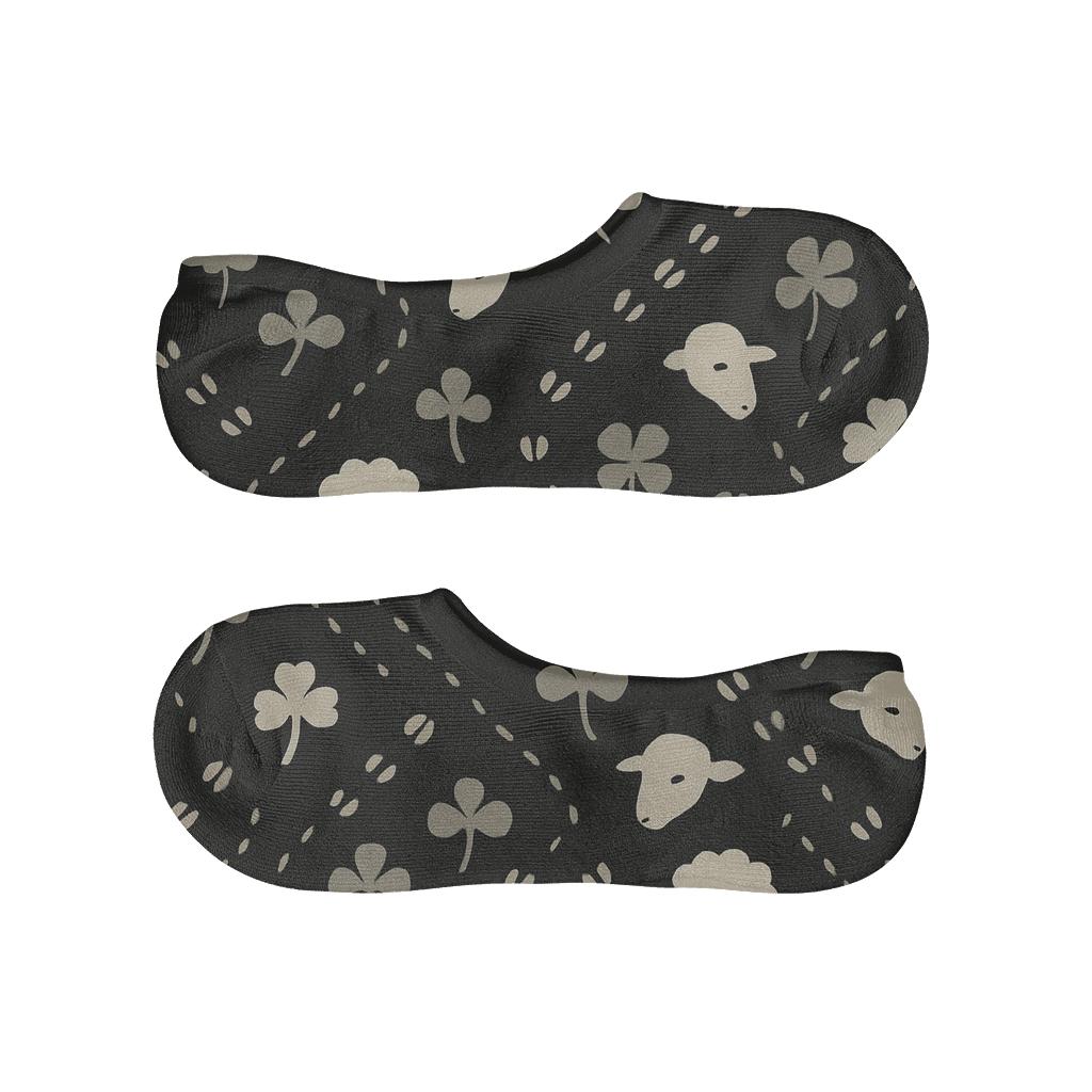 Clover Paths With Sheep Footsteps soft cotton no-show socks