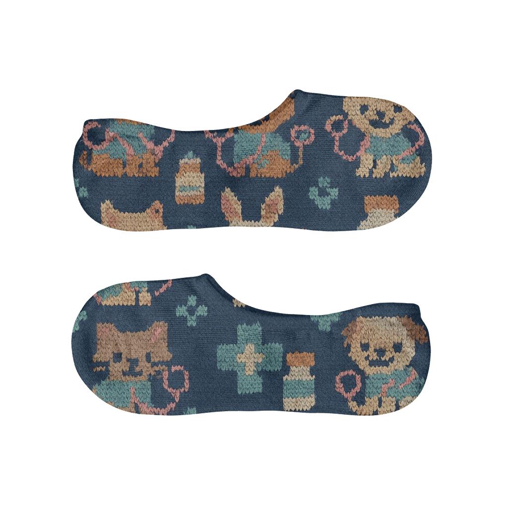 Veterinary Technician Knitted Clinic Critter Grid personalized no-show socks