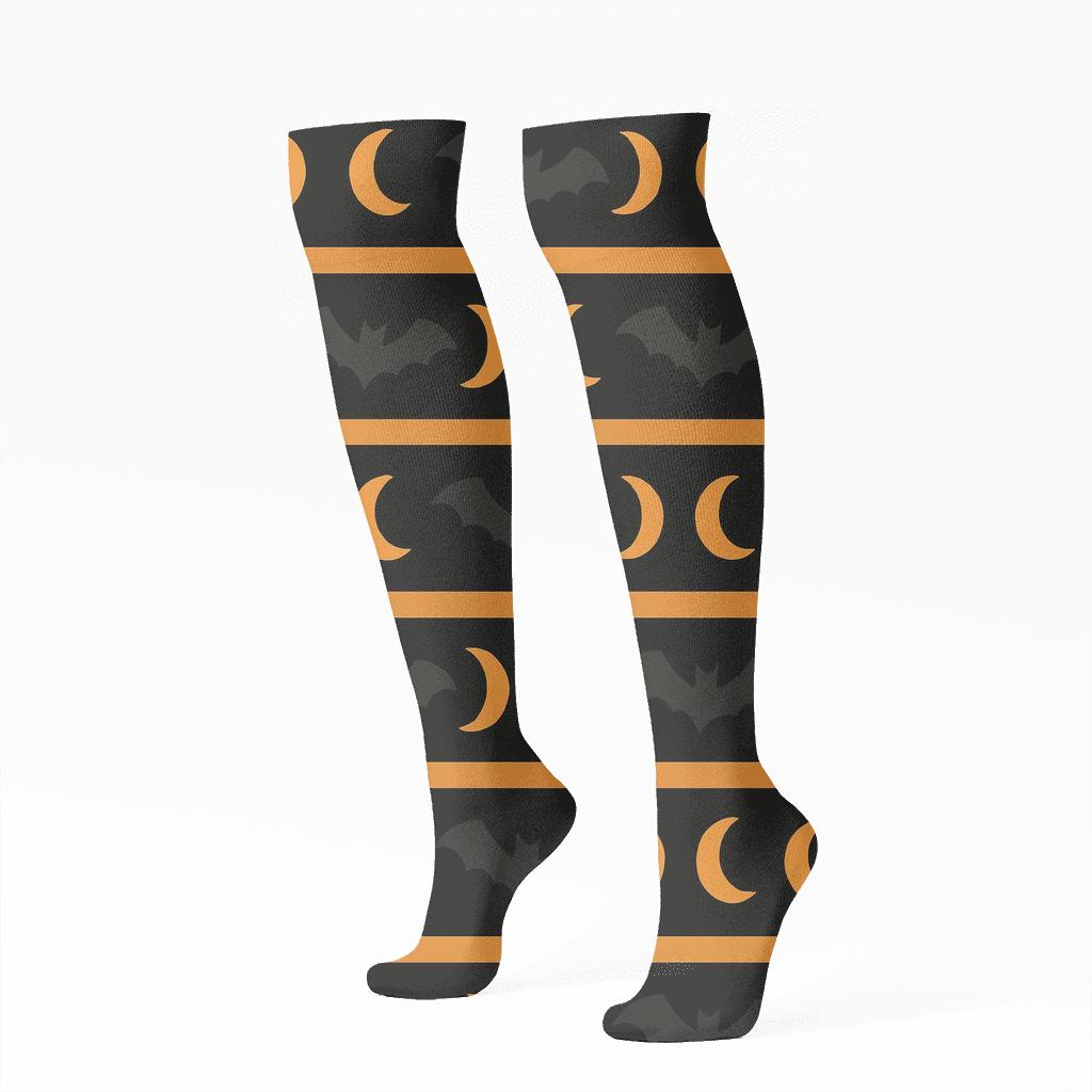 Midnight Bat And Crescent Pumpkin Stripe On Black Background soft everyday knee-high socks