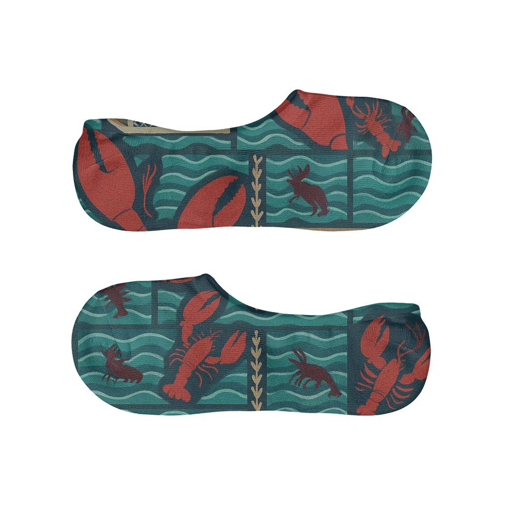 Marine Collage Waves With Lobster Trap Rhythm soft cotton no-show socks