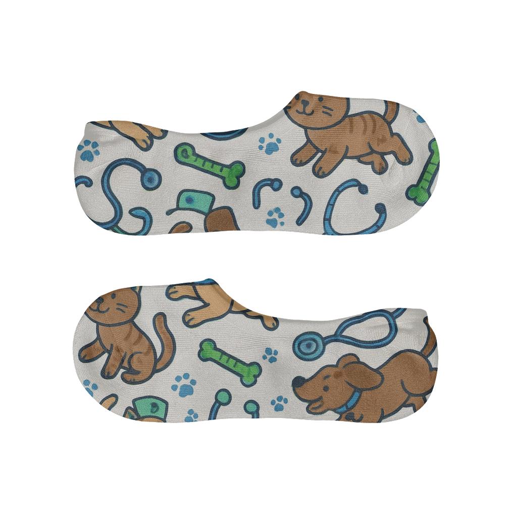 Paw Party Confetti, Veterinarian Edition soft cotton no-show socks