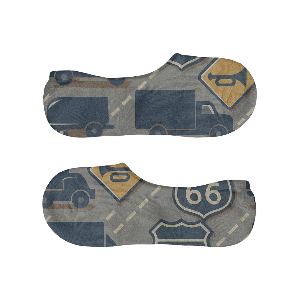 Vintage Road Sign Poster Look, Truck Driver Grid soft cotton no-show socks