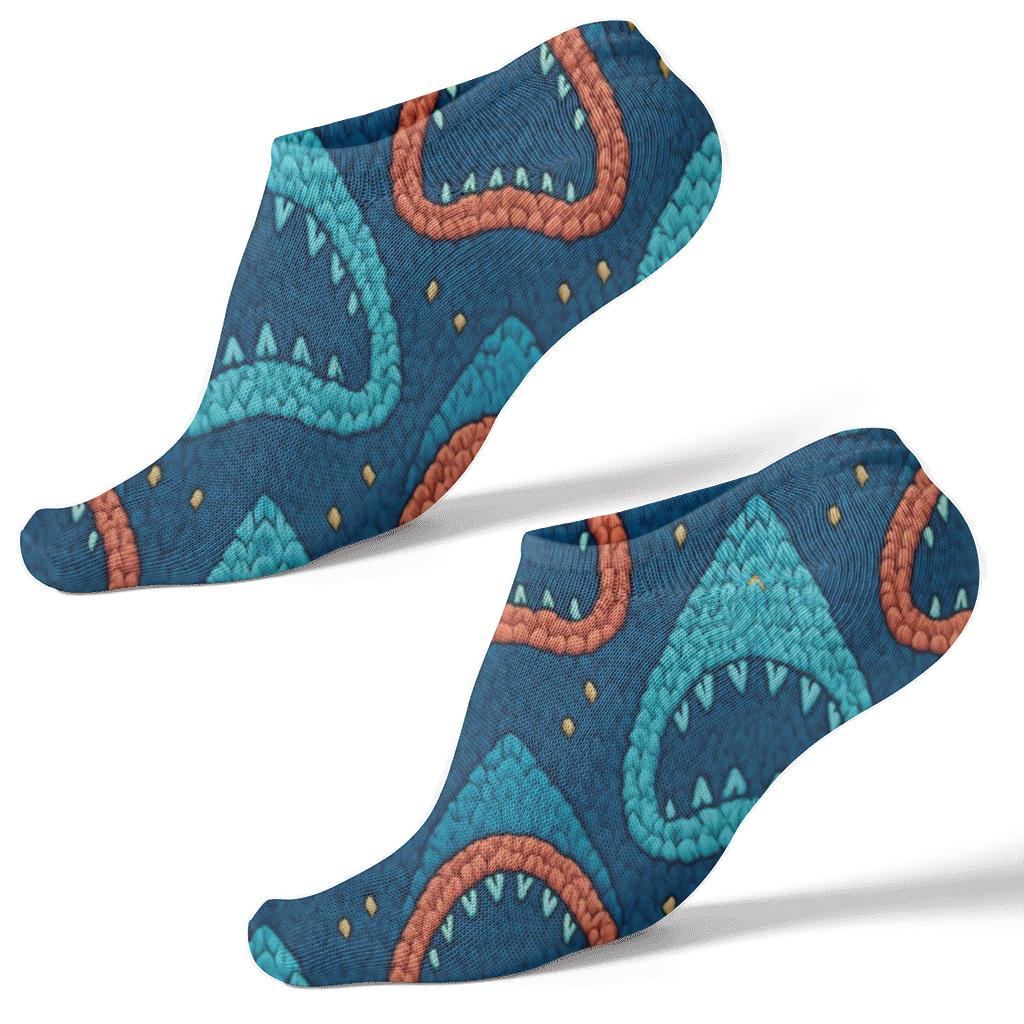Knitted-Pattern Shark Tooth Tiling designer print ankle socks