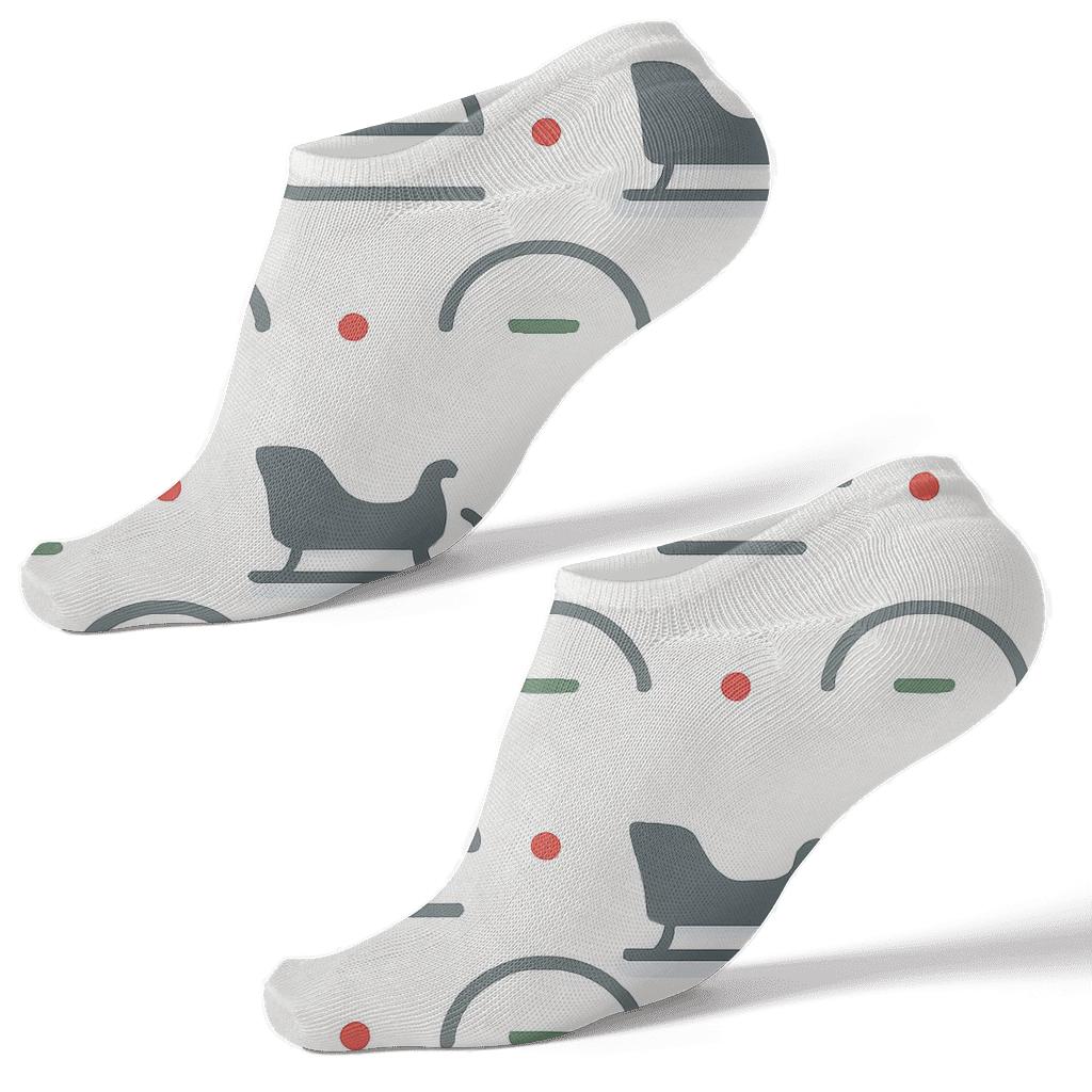 Minimal Runner Motif With Sleigh trendy patterned ankle socks