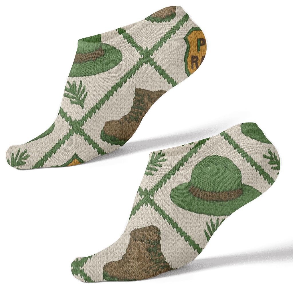 Knitted Park Ranger Badge And Boot Lattice trendy patterned ankle socks