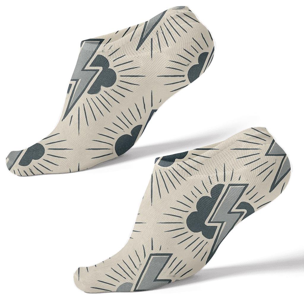 Vintage Voltage Rosette Tiles trendy patterned ankle socks