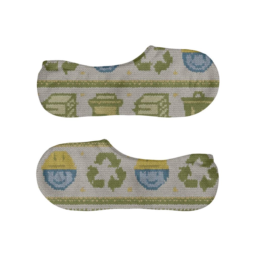 Knitted Pattern Illusion With Recycling Plant Worker Motifs designer printed no-show socks