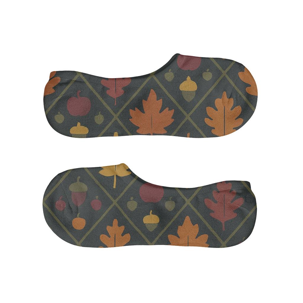 Golden Leaf Silhouette Lattice On Charcoal Background comfortable low-cut socks