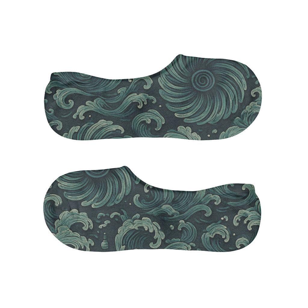 Storm Swell Whirlpool Medallions On Charcoal Sea anti-slip no-show socks