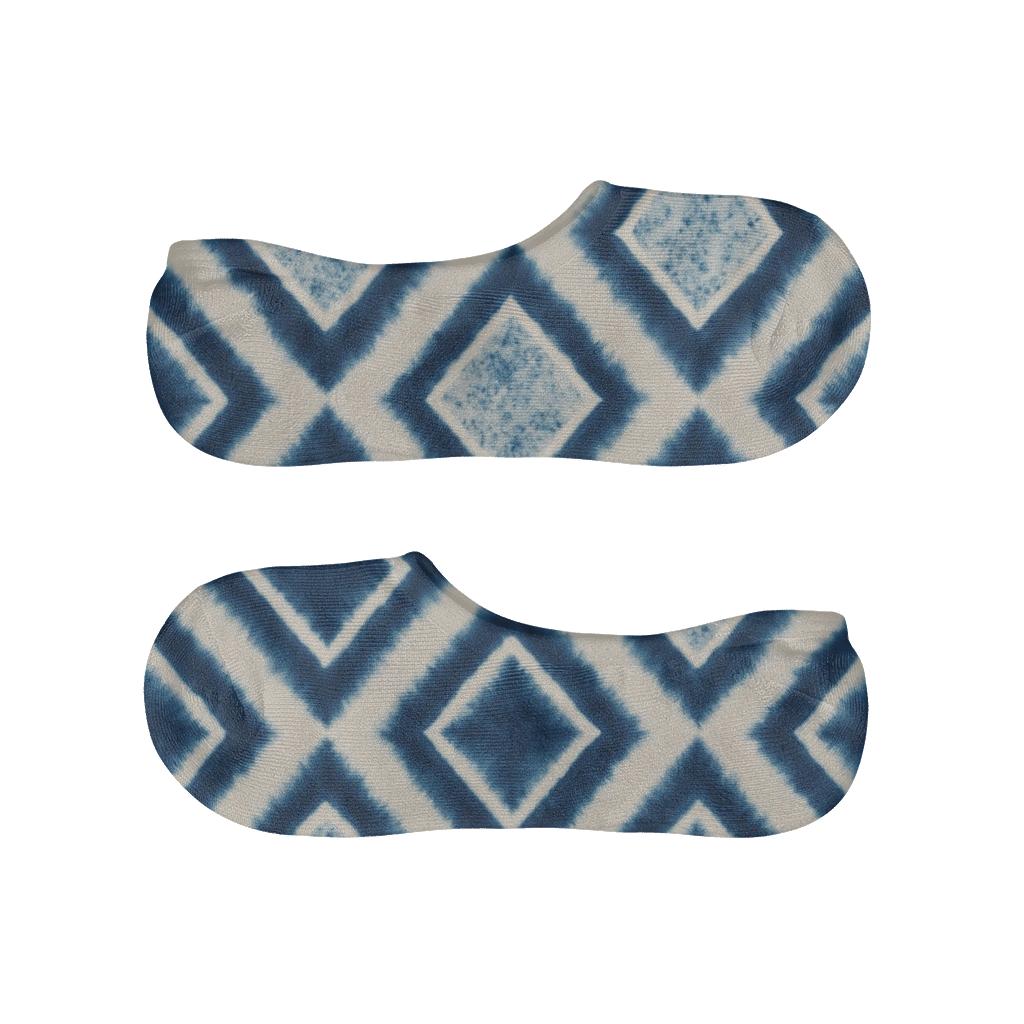 Indigo Shibori Diamond Lattice With Ice Dye Speckle Fill trendy no-show sock styles