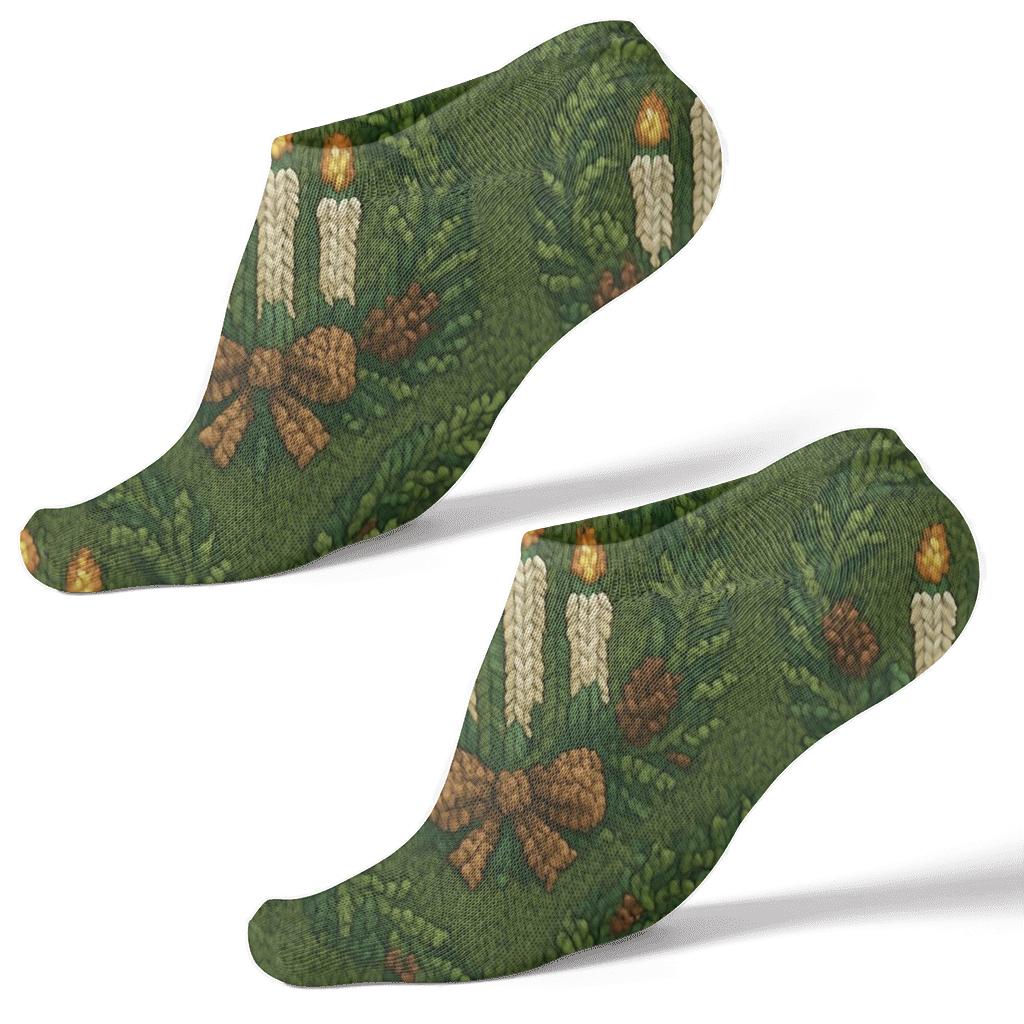 Advent Wreath Knitted Tessellation In Evergreen premium sports ankle socks