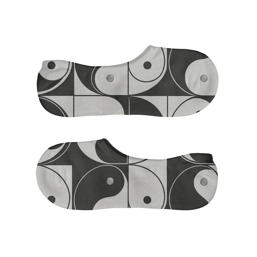 Monochrome Teardrop Tilework With Silver Dots comfortable low-cut socks