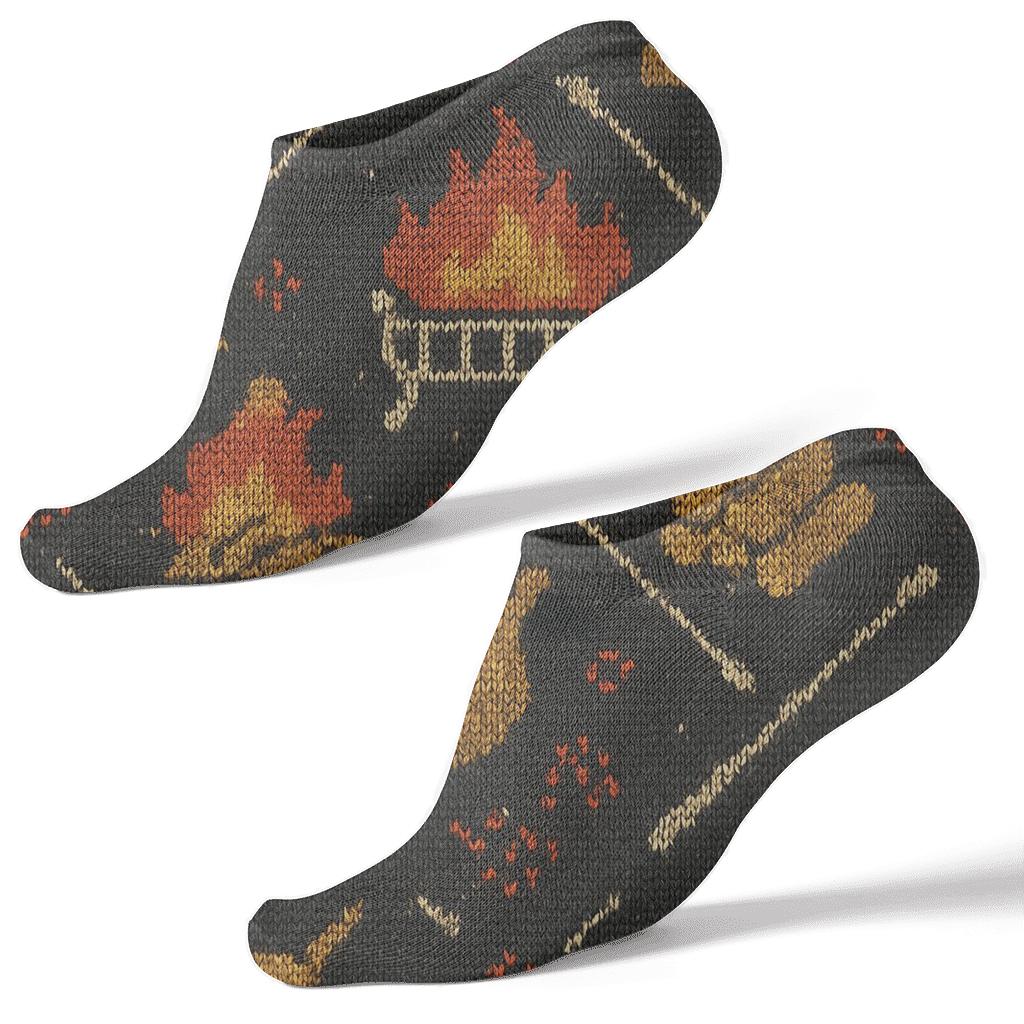 Knitted Hearth Fireplace Motif Field soft everyday ankle socks