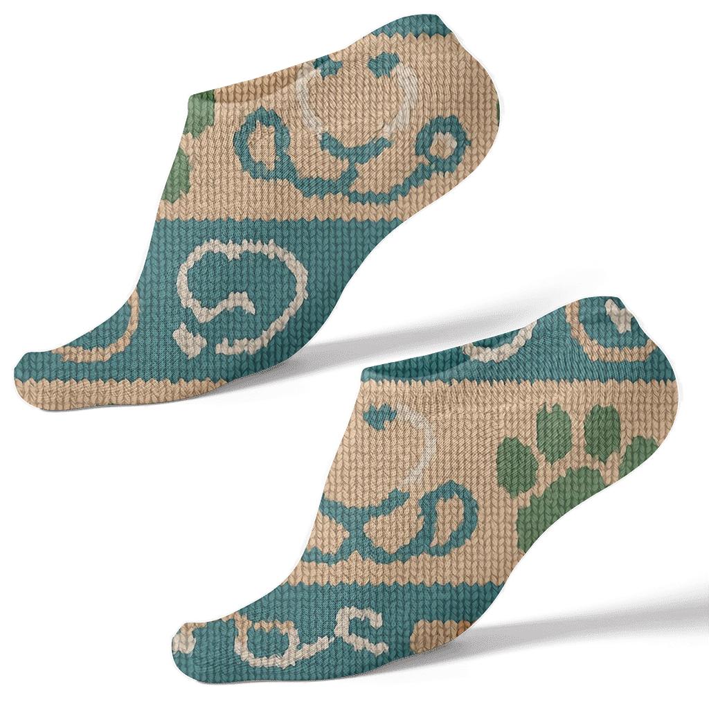 Knitted Paw And Stethoscope Bands, Veterinarian Charm soft everyday ankle socks