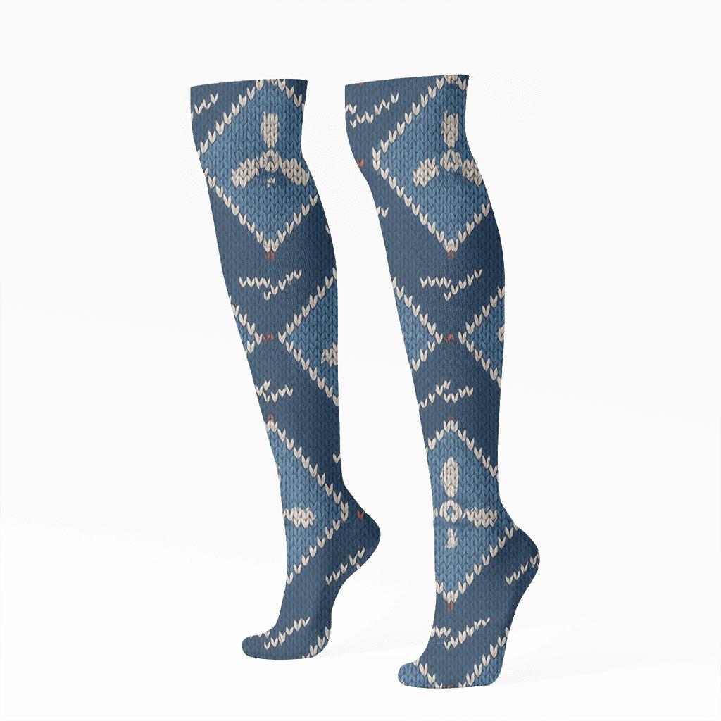 Knitted Pattern Illusion Airplane Propeller Diamonds unique graphic knee-high socks