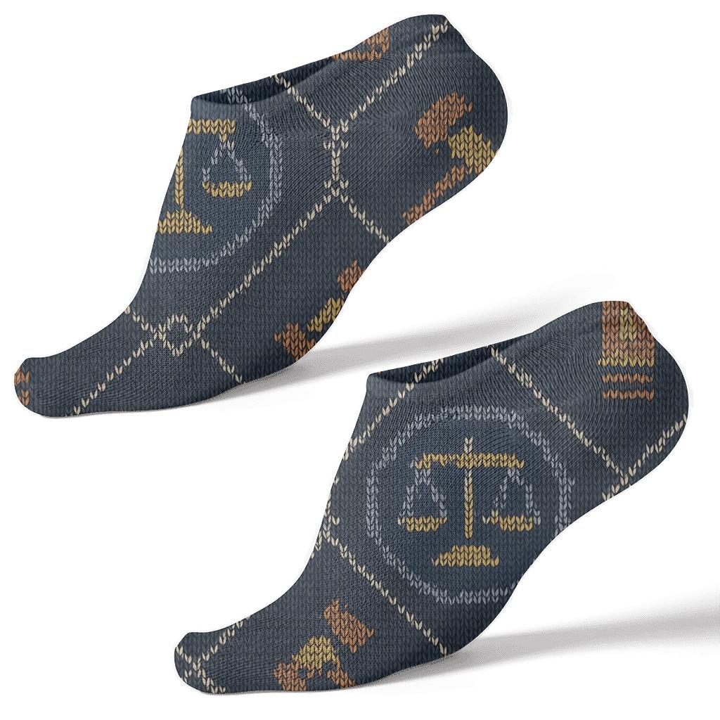 Knitted Court Clerk Seal Medallion Repeat premium sports ankle socks