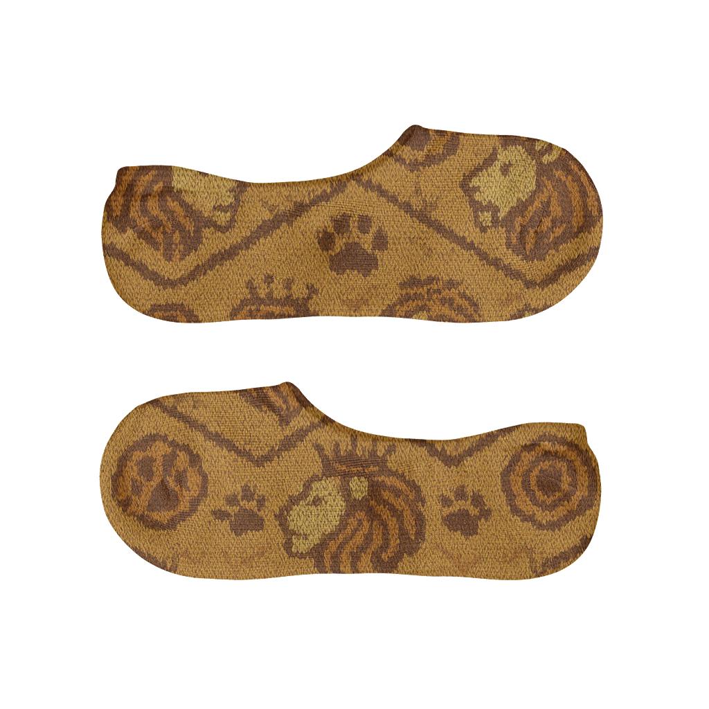 Lion Crown And Paw Chevron Tapestry low cut no-show socks
