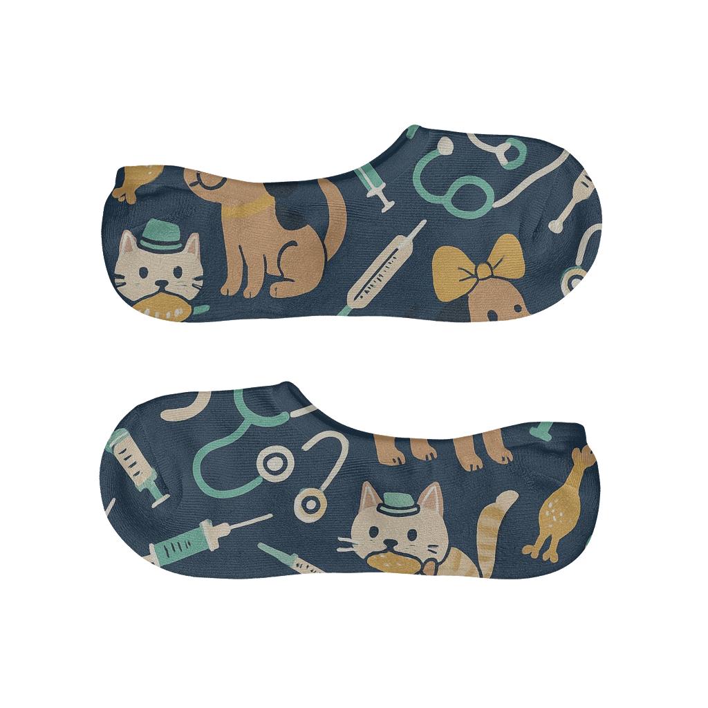 Retro Pet Party Pattern For The Veterinarian trendy no-show sock styles