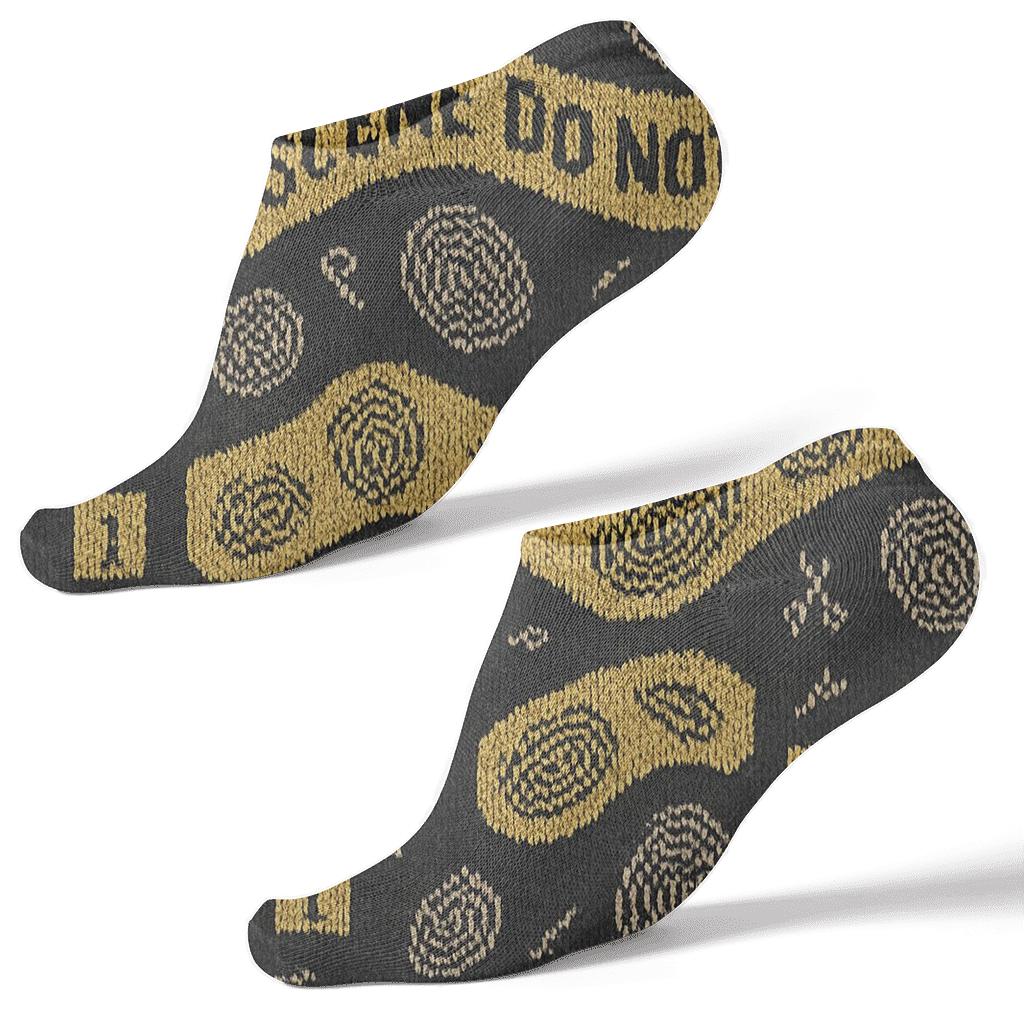 Crime Scene Investigator Evidence Tape Wave Knit trendy patterned ankle socks
