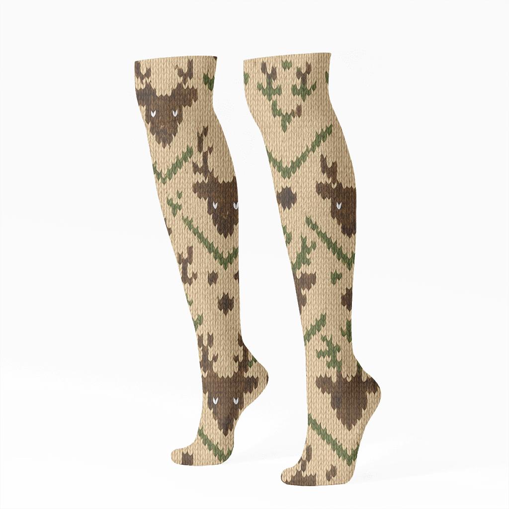 Knit Illusion Pattern With Deer Motifs premium sports knee-high socks