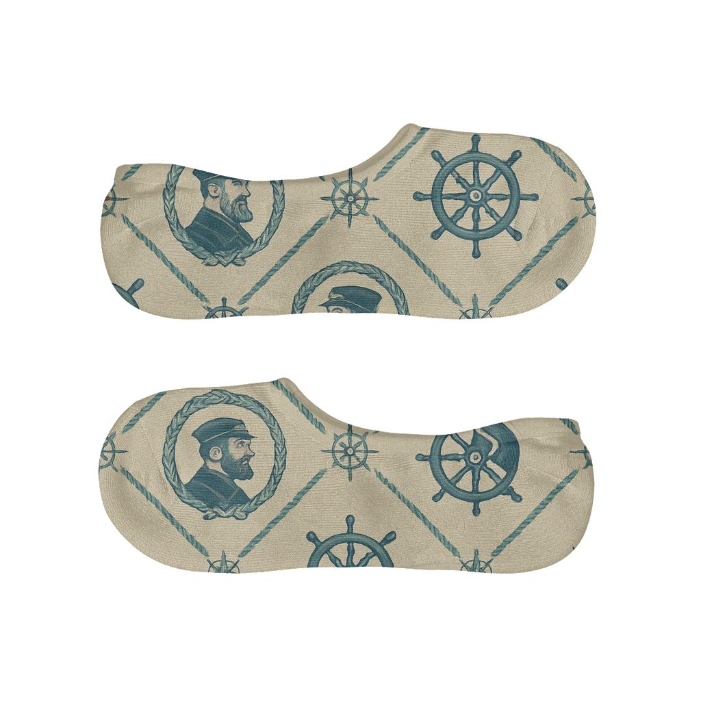 Rope And Wave Lattice With Ship Captain Portrait Medallions comfortable low-cut socks