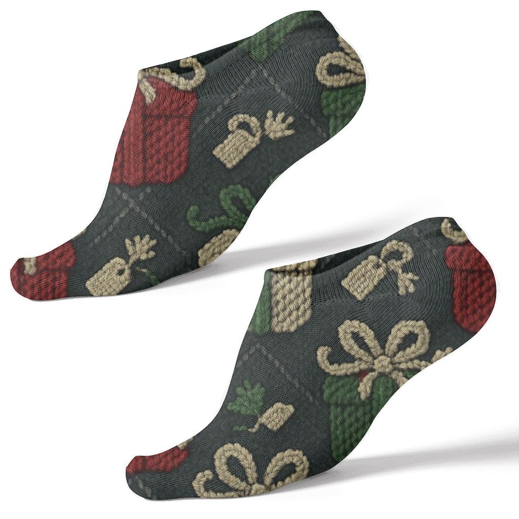 Knit Illusion Presents Lattice personalized ankle socks