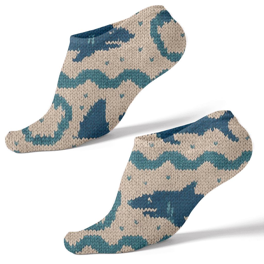 Shark Knit Illusion Reef Bands trendy patterned ankle socks