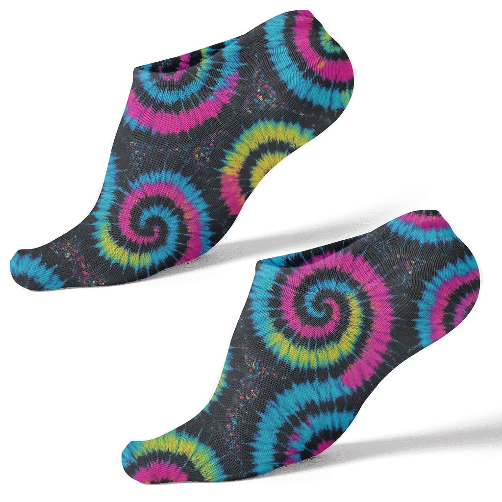 Neon Spiral Resist Tilework On Black Background trendy patterned ankle socks