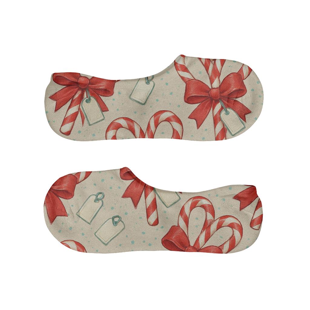 Candy Canes Heart Garland Scatter In Festive Collage breathable no-show socks