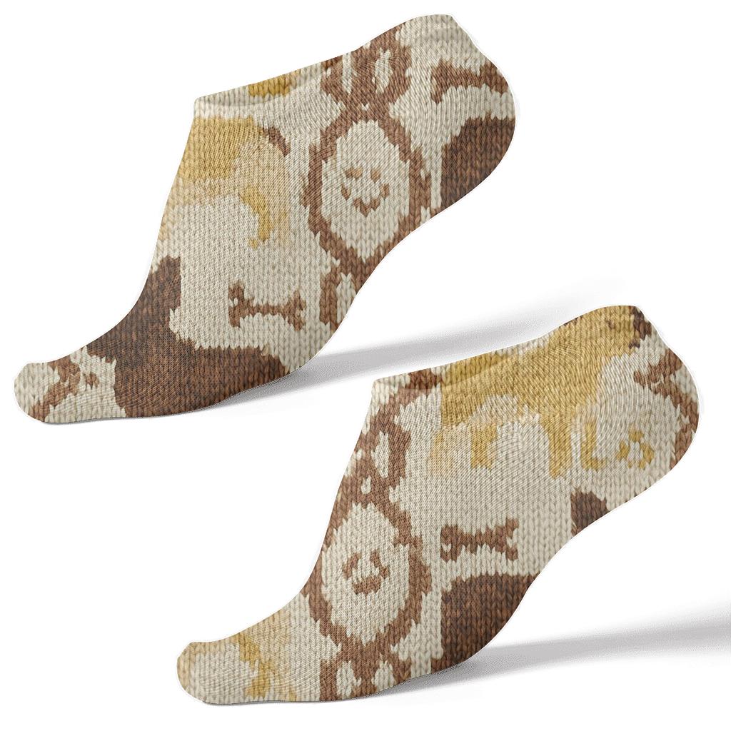 Brindle Bulldog Knit Cable Lattice On Soft Cream soft everyday ankle socks