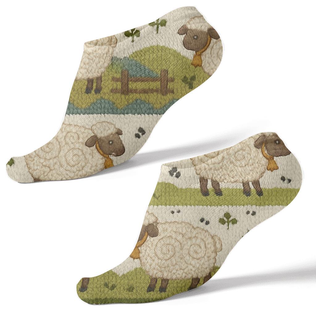 Rolling Hills Banding With Sheep Motifs premium sports ankle socks