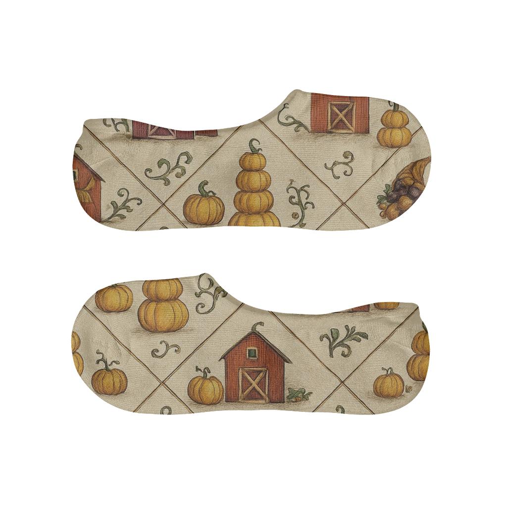 Plum Harvest Barn Quilt Tessellation On Creamy Beige Background personalized no-show socks