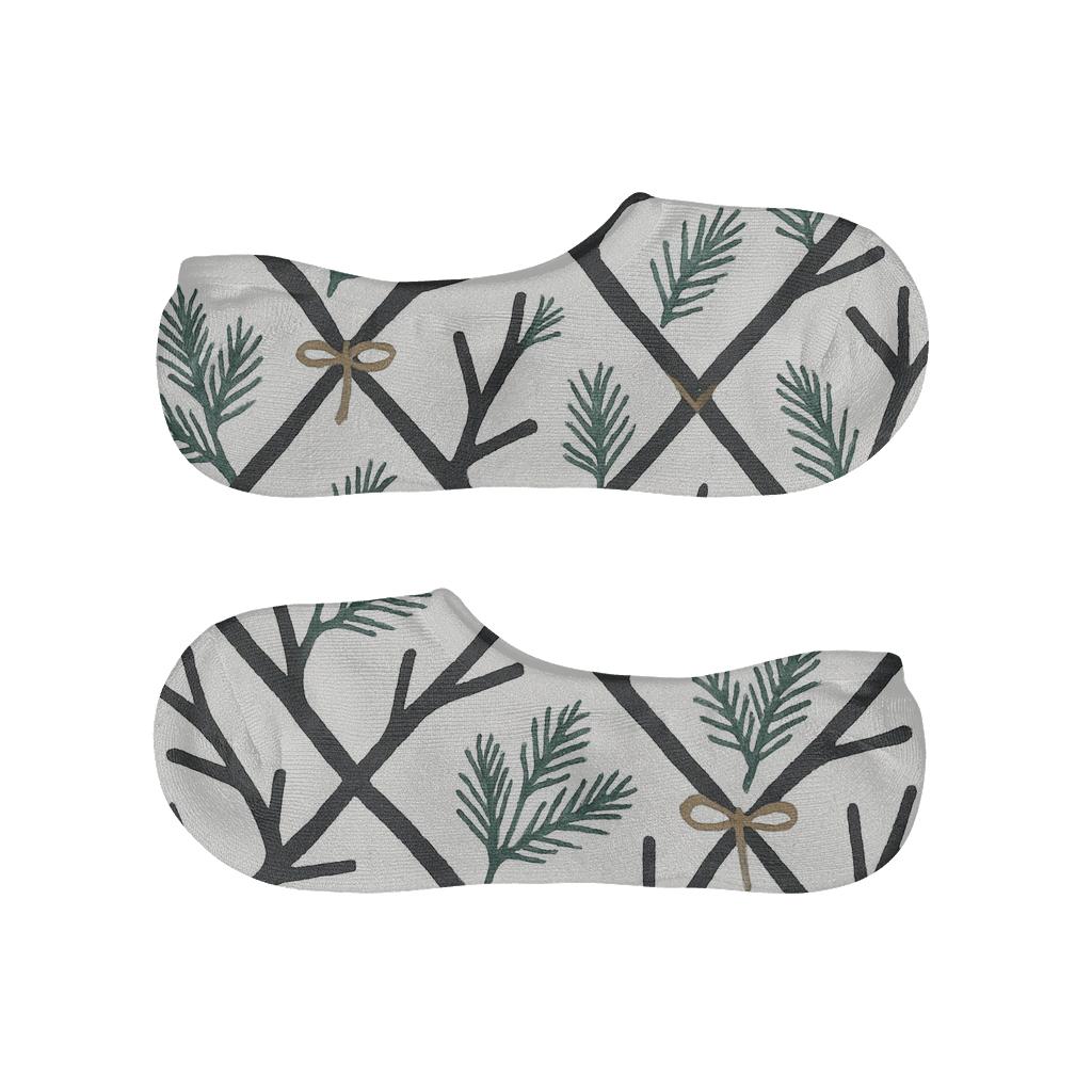 Branch Silhouettes With Evergreen Branches Lattice designer print no-show socks