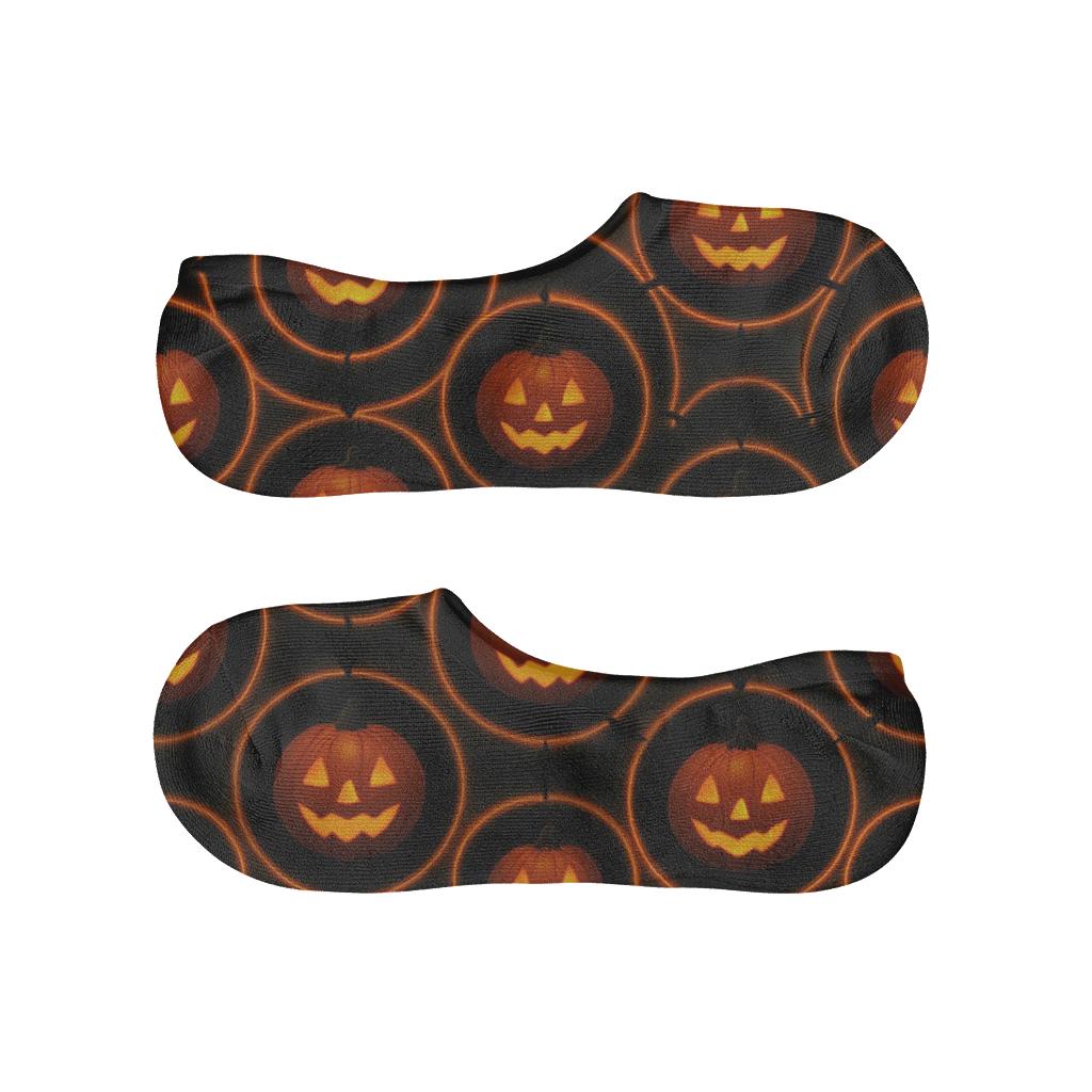 Luminous Pumpkin Lantern Rings On Black Background comfortable low-cut socks
