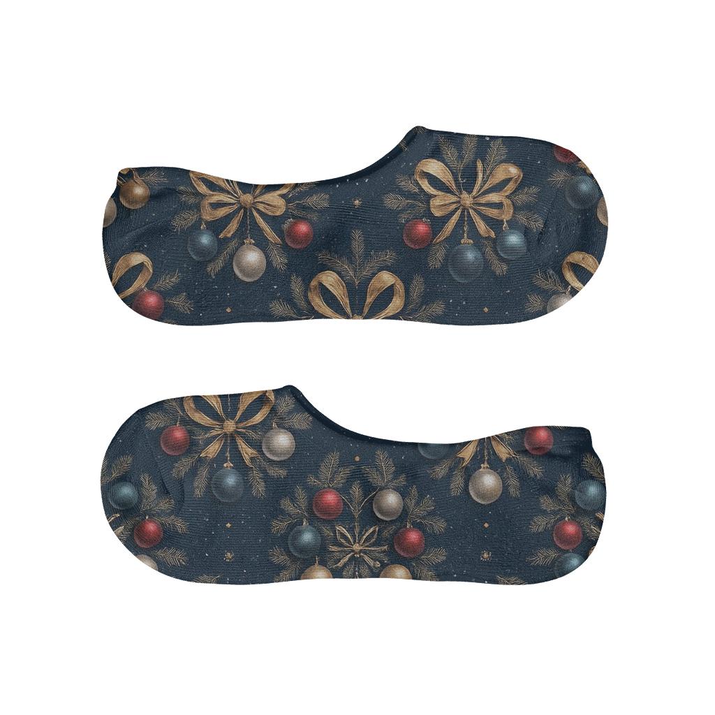 Christmas Ornament Concentric Rosettes On Navy Blue soft cotton no-show socks