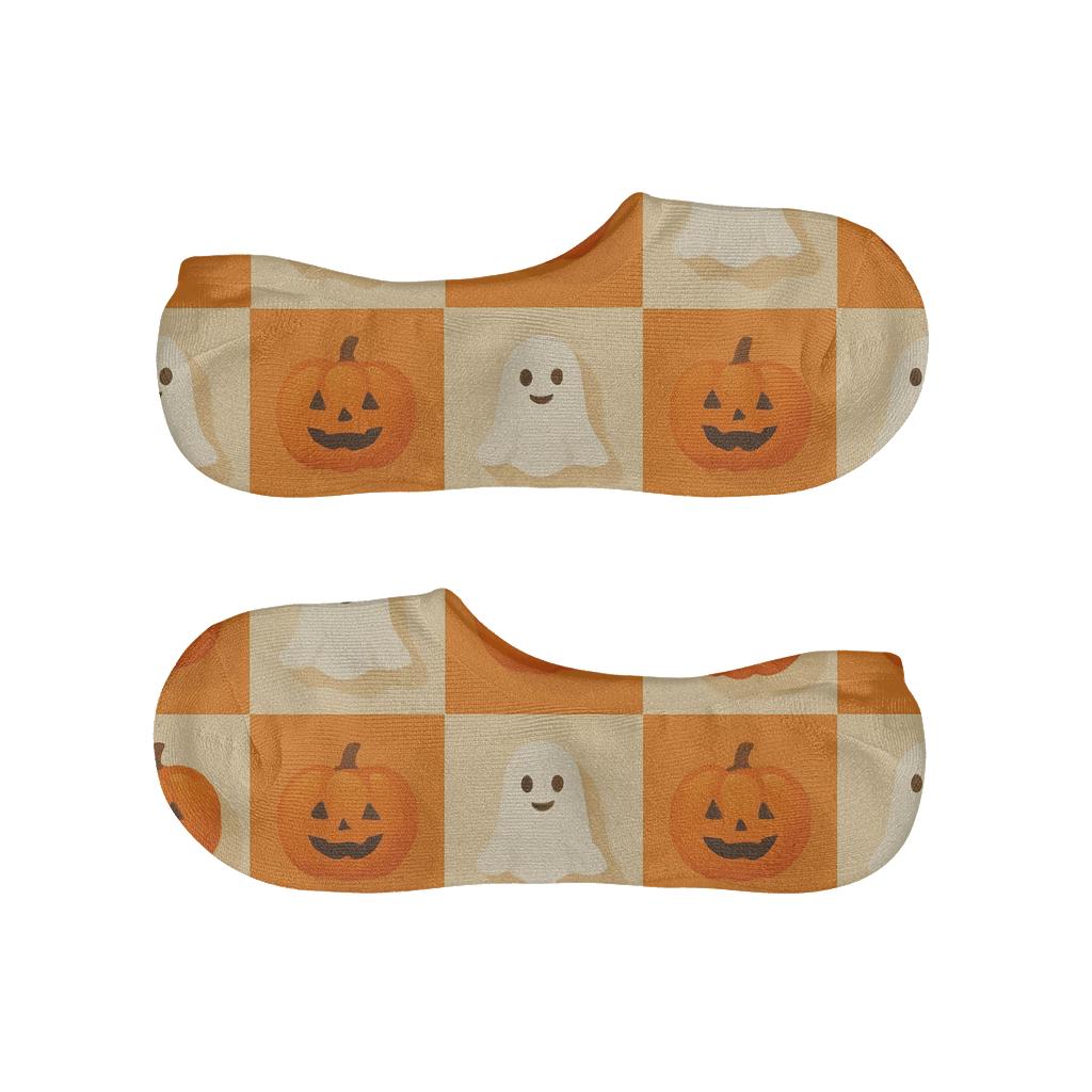Ghost And Orange Pumpkin Alternating Checker On Proper Background trendy no-show sock styles