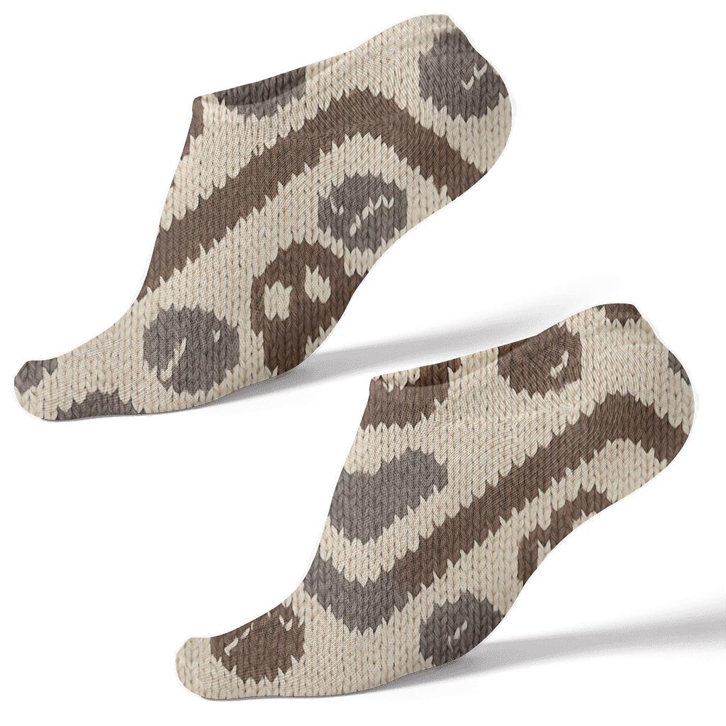 Knitted Illusion Cat Paw Chevron On Warm Cream custom ankle socks