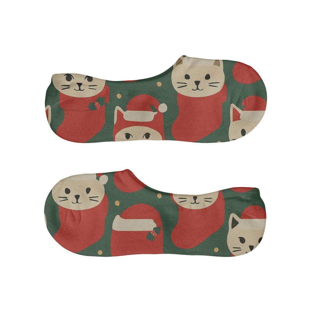 Red Stocking Cat Portrait Tiles On Green Background soft cotton no-show socks