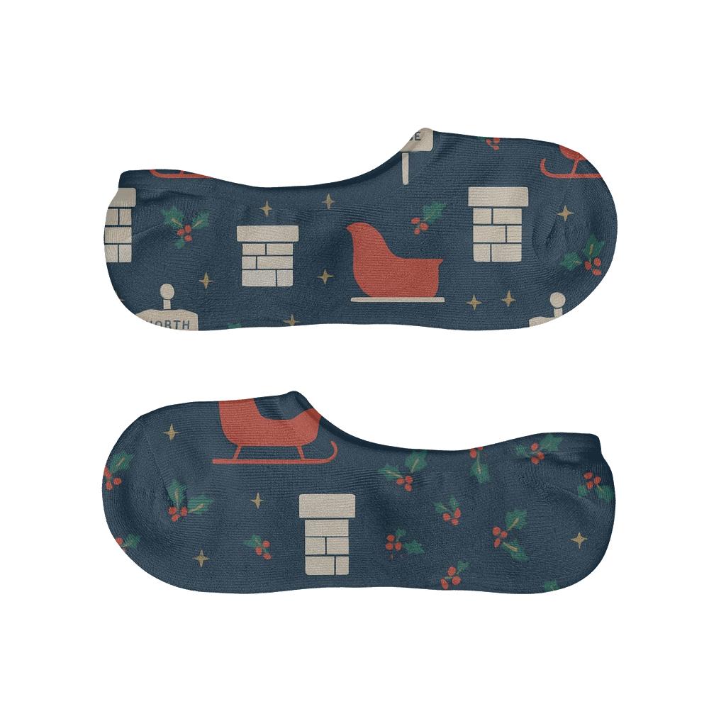 Midnight Blue Sleigh Skyline Grid With Santa Claus low cut no-show socks
