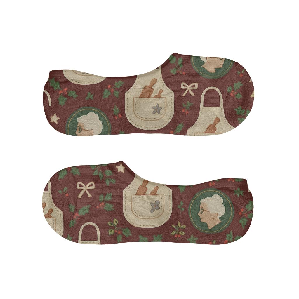 Apron Lattice With Mrs. Claus Cameos anti-slip no-show socks