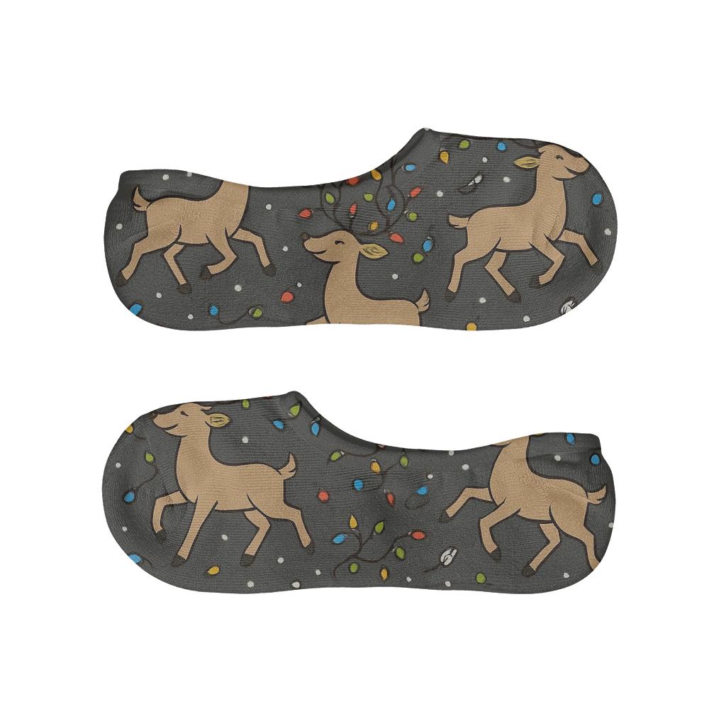Reindeer With Xmas Lights Tangle Scatter comfortable invisible socks