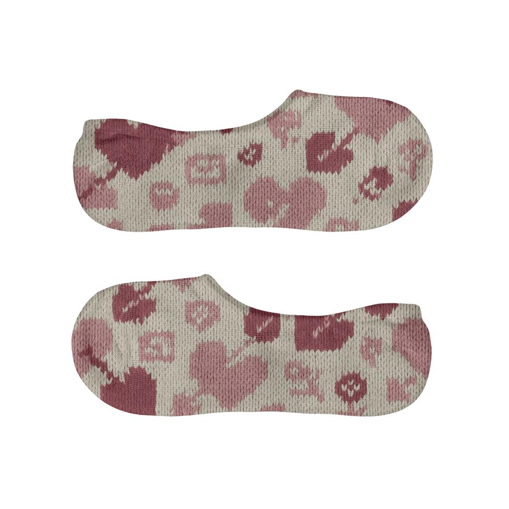 Knitted Illusion Valentines Heart With Arrow Jacquard Tiles designer print no-show socks