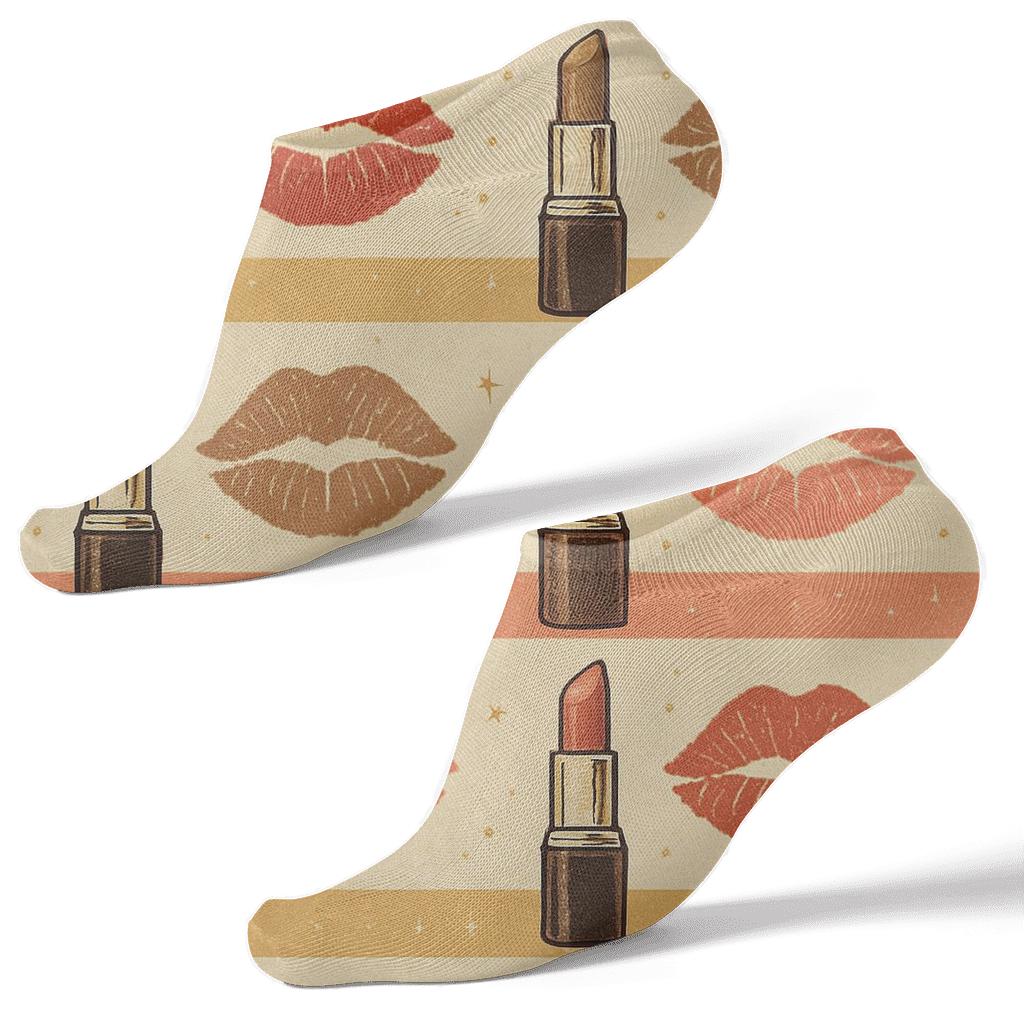 Retro Lipstick Bands With Kiss Mark Accents soft everyday ankle socks