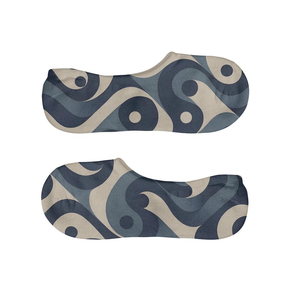 Indigo Cream Interlocking Teardrop Wave Lattice custom no-show socks
