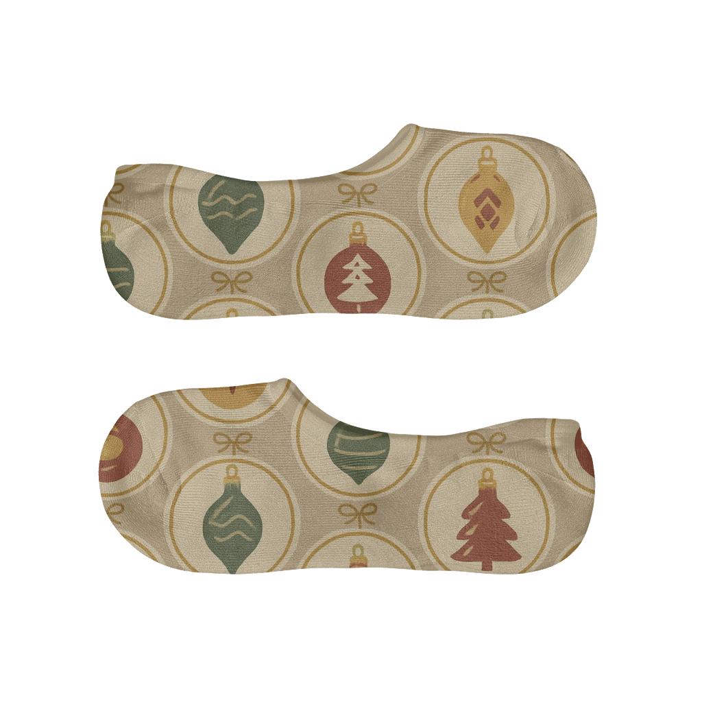 Vintage Poster Ornaments, Xmas Medallion Repeat comfortable invisible socks